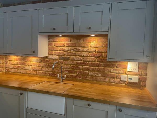 BRICK SLIPS - Kitchen splashback reclaimed brick tiles