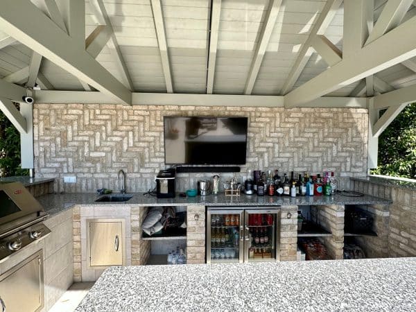 Sandalwwod Herringbone Brick Slips